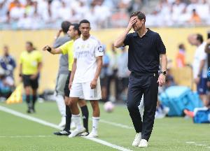 开云-六台记者谈皇马惨败：皇马崩溃了，巴黎本可以打进7、8个球