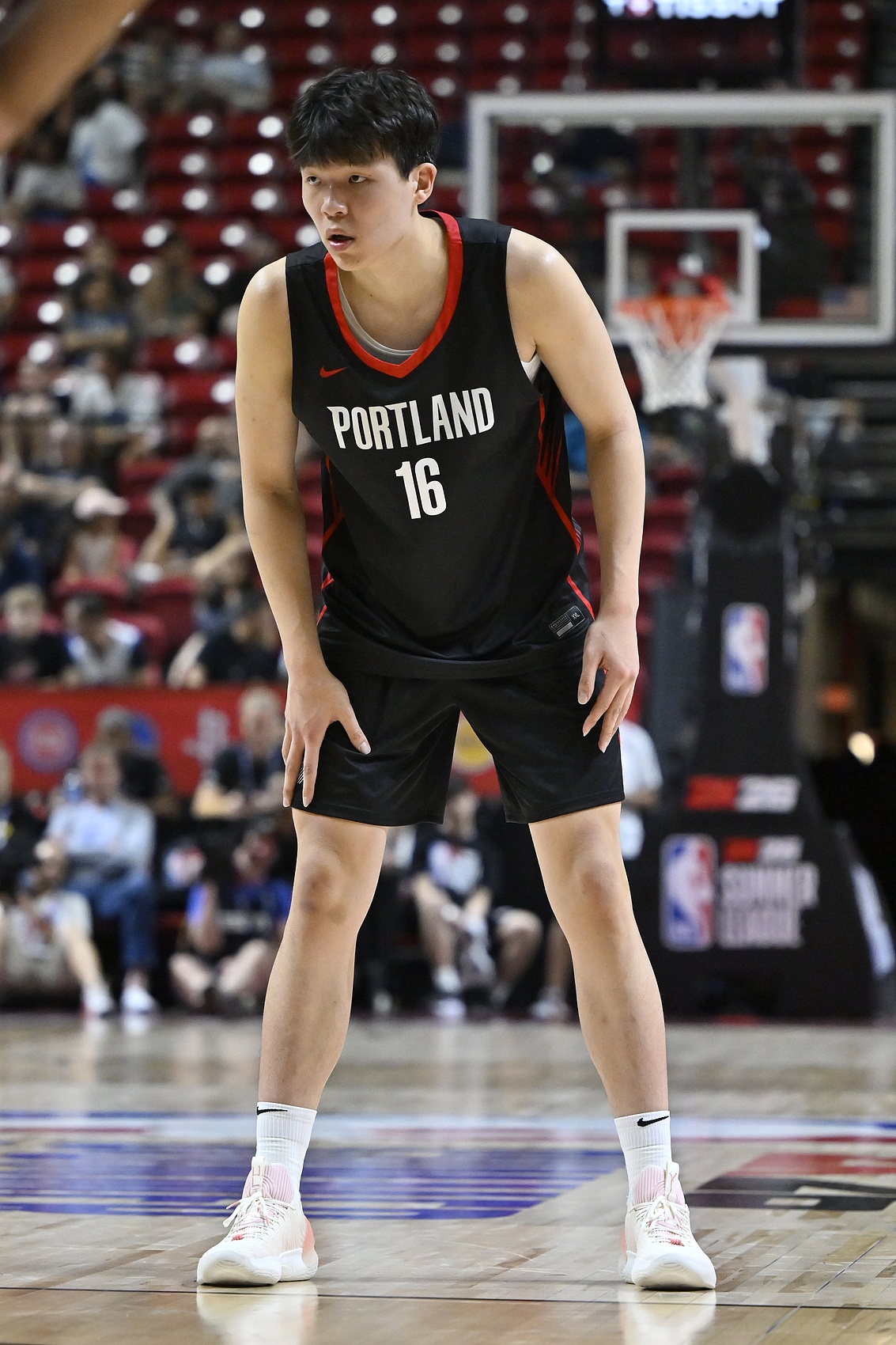 👀美媒：杨瀚森至少能到比尔-沃顿的水平 说像约基奇还为时过早