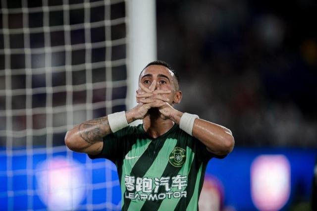 kaiyun-【中超】让2追3！南通3比2逆转10人浙江