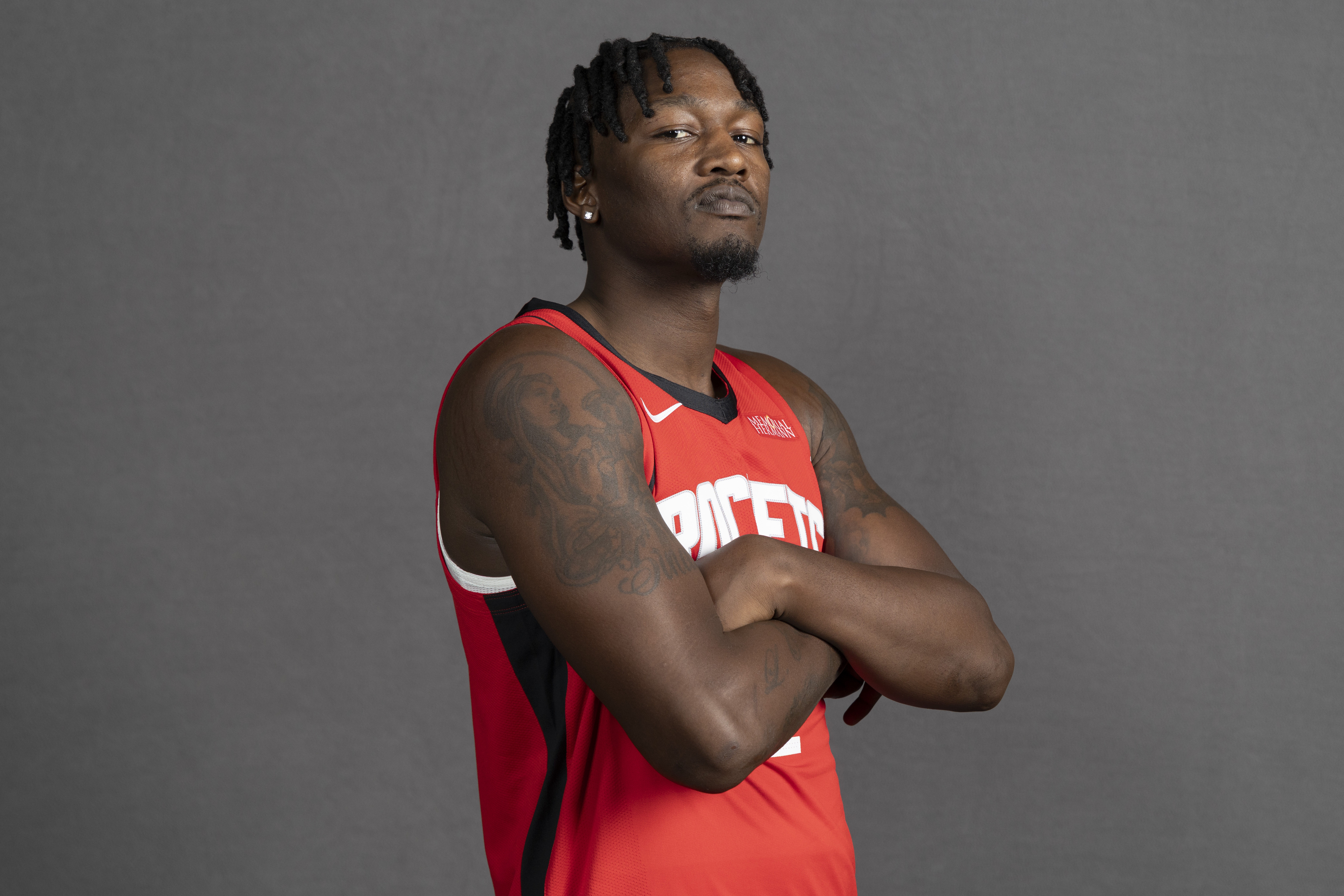 开云APP-火记：芬尼-史密斯得在赛季期间补上此前训练内容 给他点时间适应