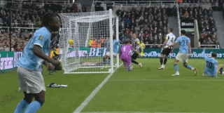 开云体育入口-联赛杯半决赛首回合：纽卡0比2曼城