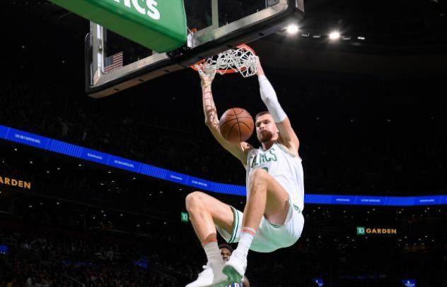 开云体育APP下载-绿军火力升级冲冠！波神助推进攻：期待两三人配合