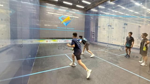 开云体育下载-她创业时没有人看好，现在却把这项小众运动卷出新高度|壁球|经慧|埃及|储阳|克拉_新浪体育_新浪新闻