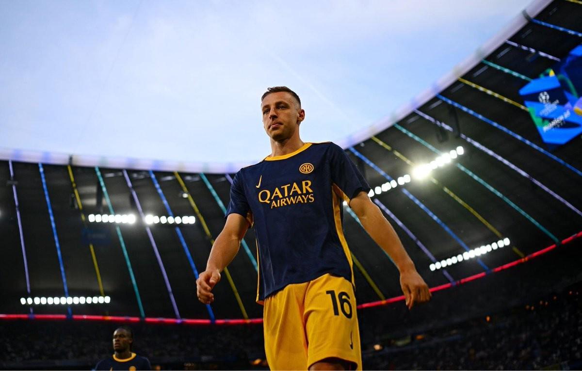 开云APP-罗马诺：罗马和那不勒斯都询问了弗拉泰西今夏的转会可能